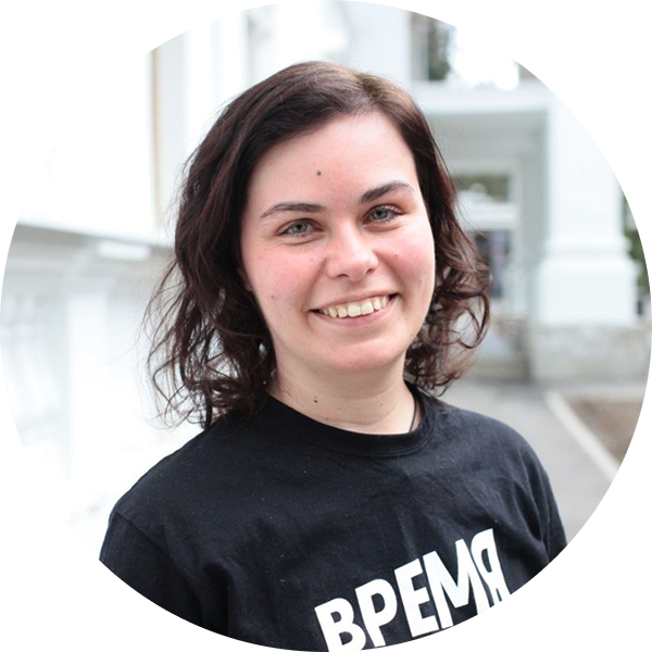 Анна Захарова